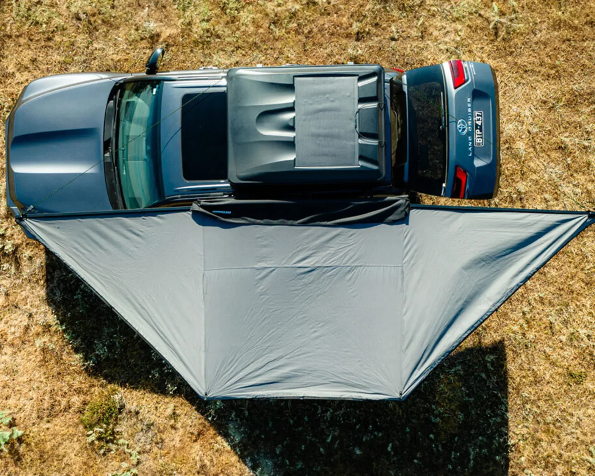 IAWN180-DeltaWing-180-degree-Awning-4